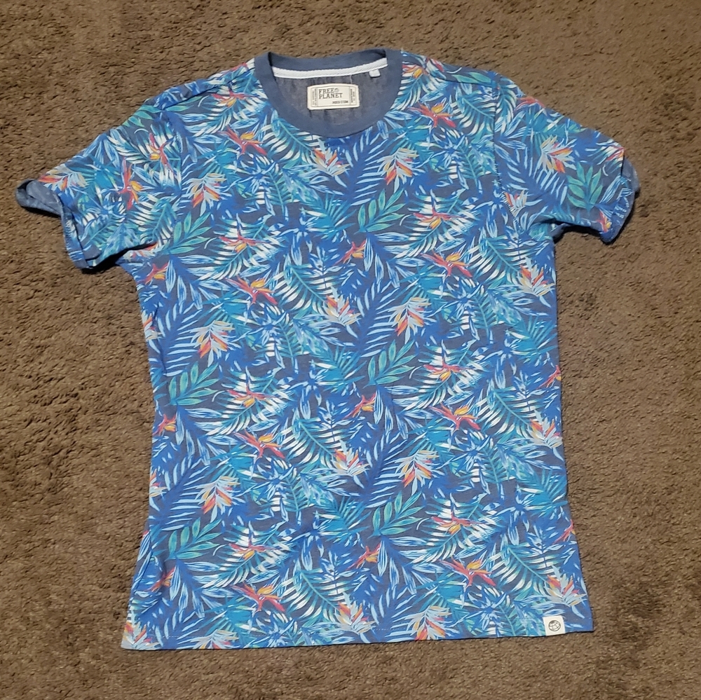 Free Planet Mens Graphic Tee Shirt